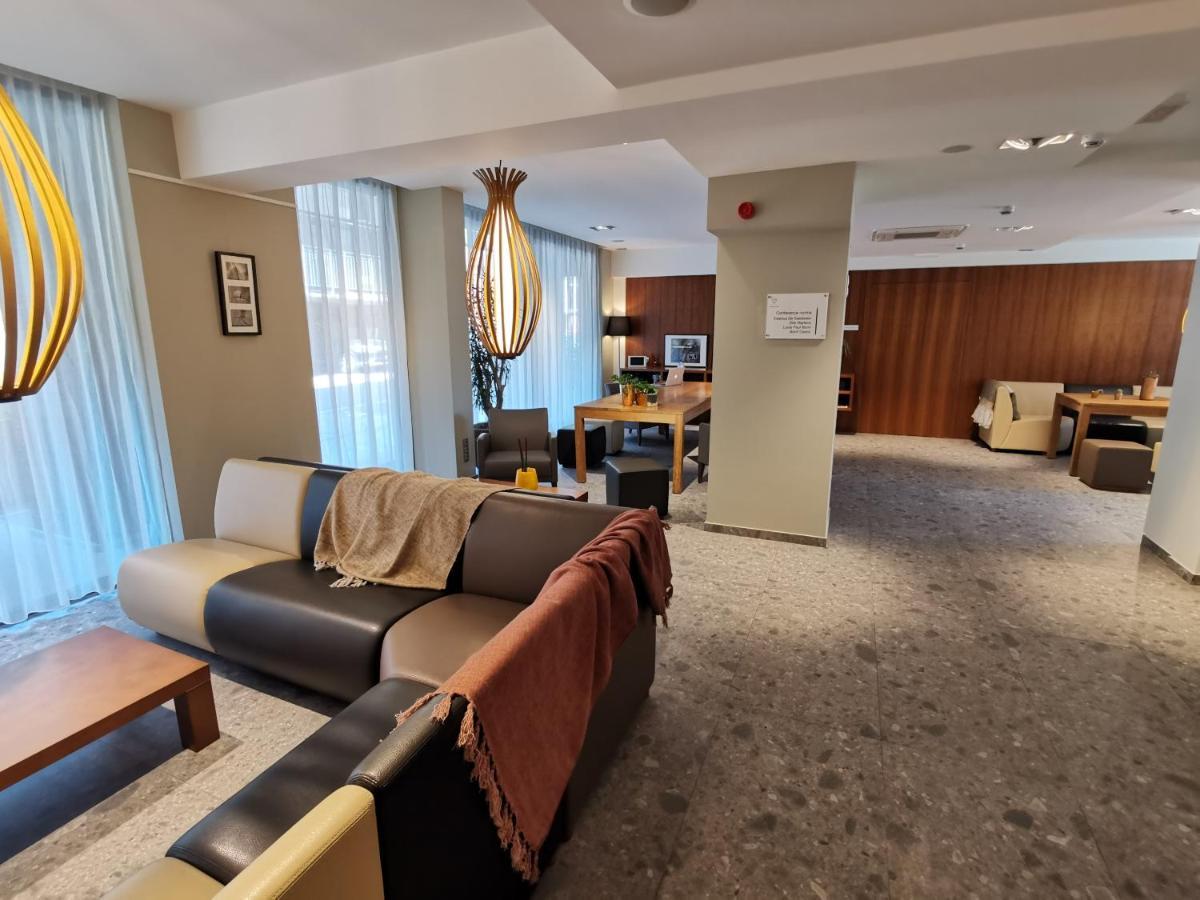 Tower Hotel Алст Экстерьер фото